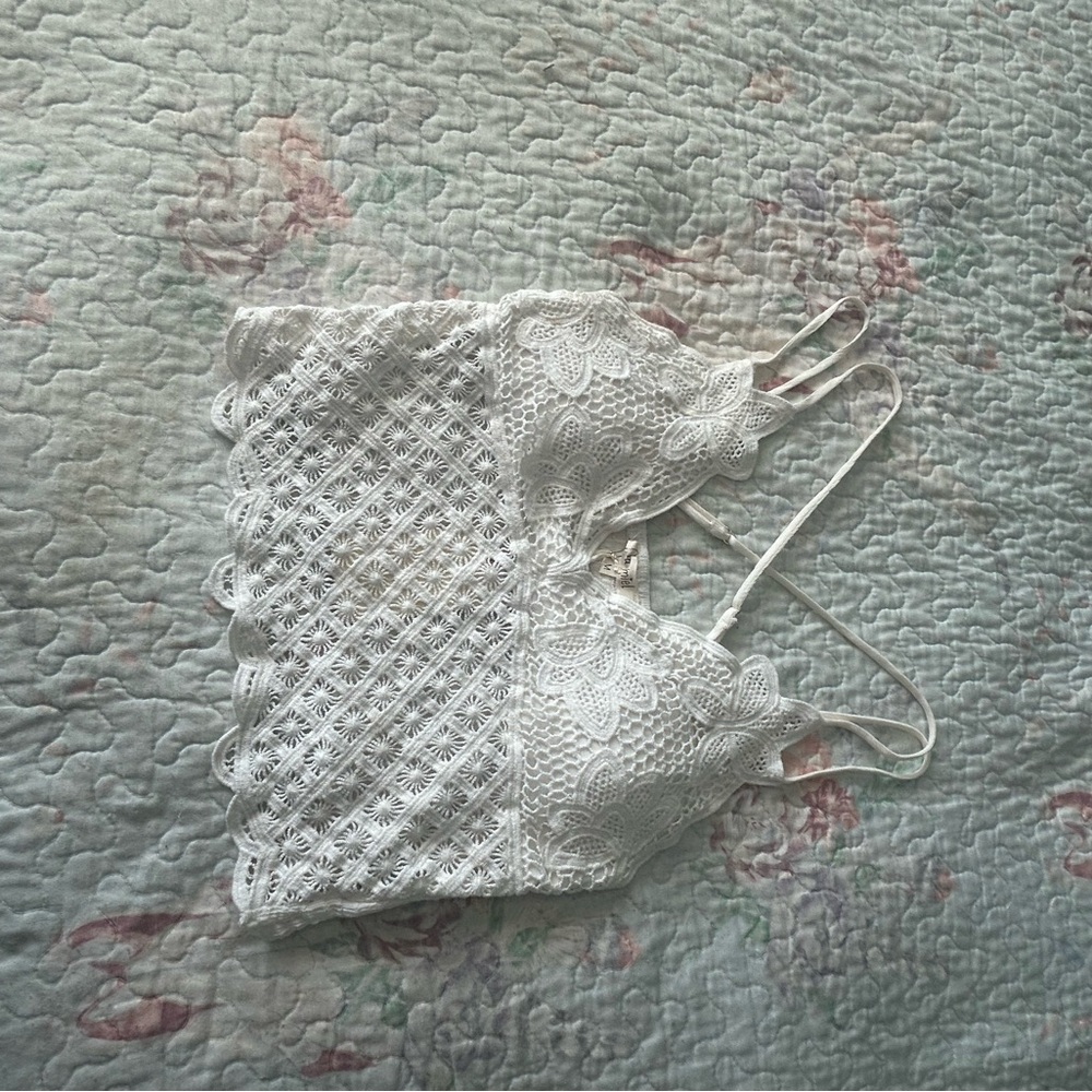 LA MIEL White Lace Bralette